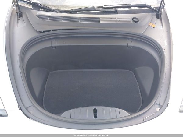 2018 TESLA MODEL 3 LONG RANGE/PERFORMANCE