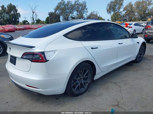 2018 TESLA MODEL 3 LONG RANGE/PERFORMANCE