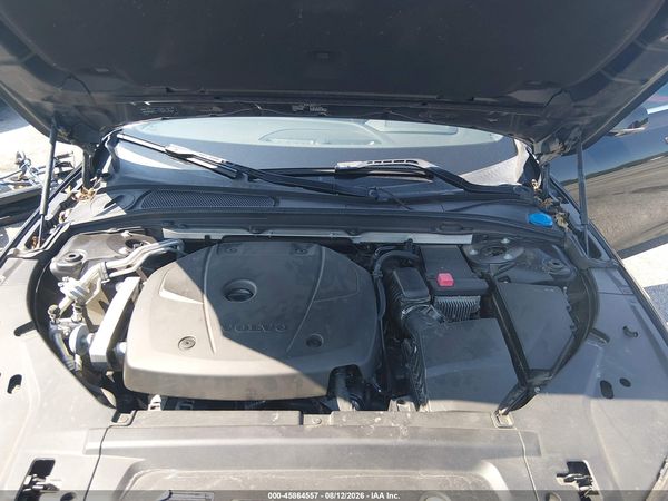 2017 VOLVO S90 T6 MOMENTUM