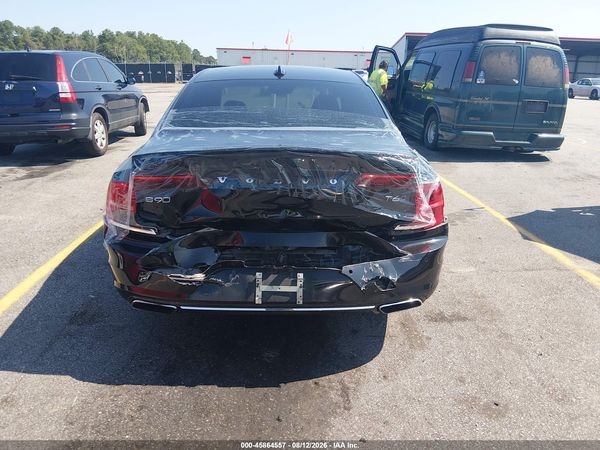 2017 VOLVO S90 T6 MOMENTUM