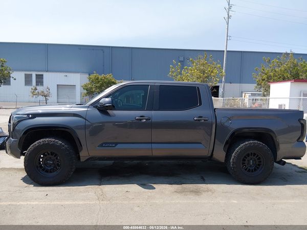 2024 TOYOTA TUNDRA PLATINUM