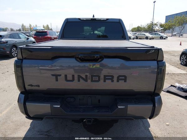 2024 TOYOTA TUNDRA PLATINUM