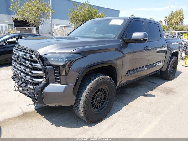 2024 TOYOTA TUNDRA PLATINUM