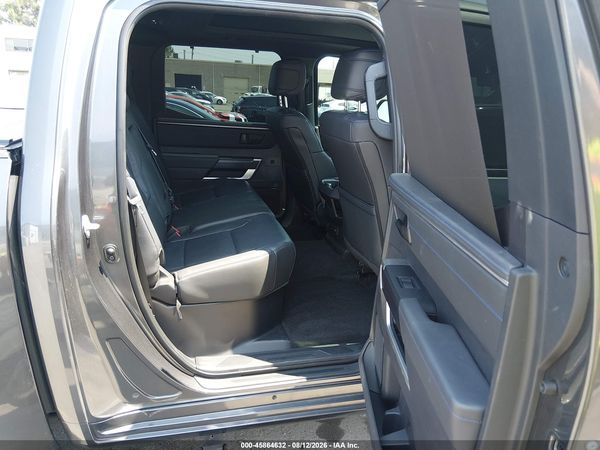 2024 TOYOTA TUNDRA PLATINUM