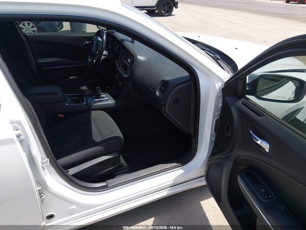 2012 DODGE CHARGER SE