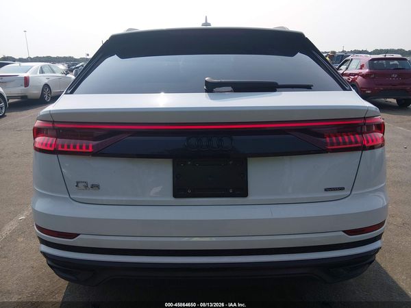 2021 AUDI Q8