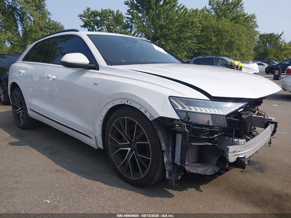 2021 AUDI Q8