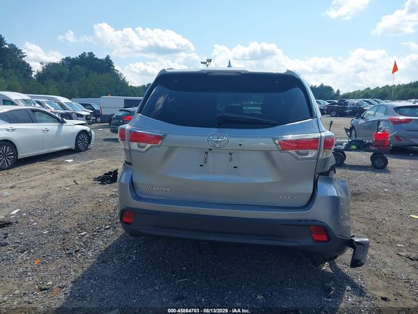 2016 TOYOTA HIGHLANDER XLE V6