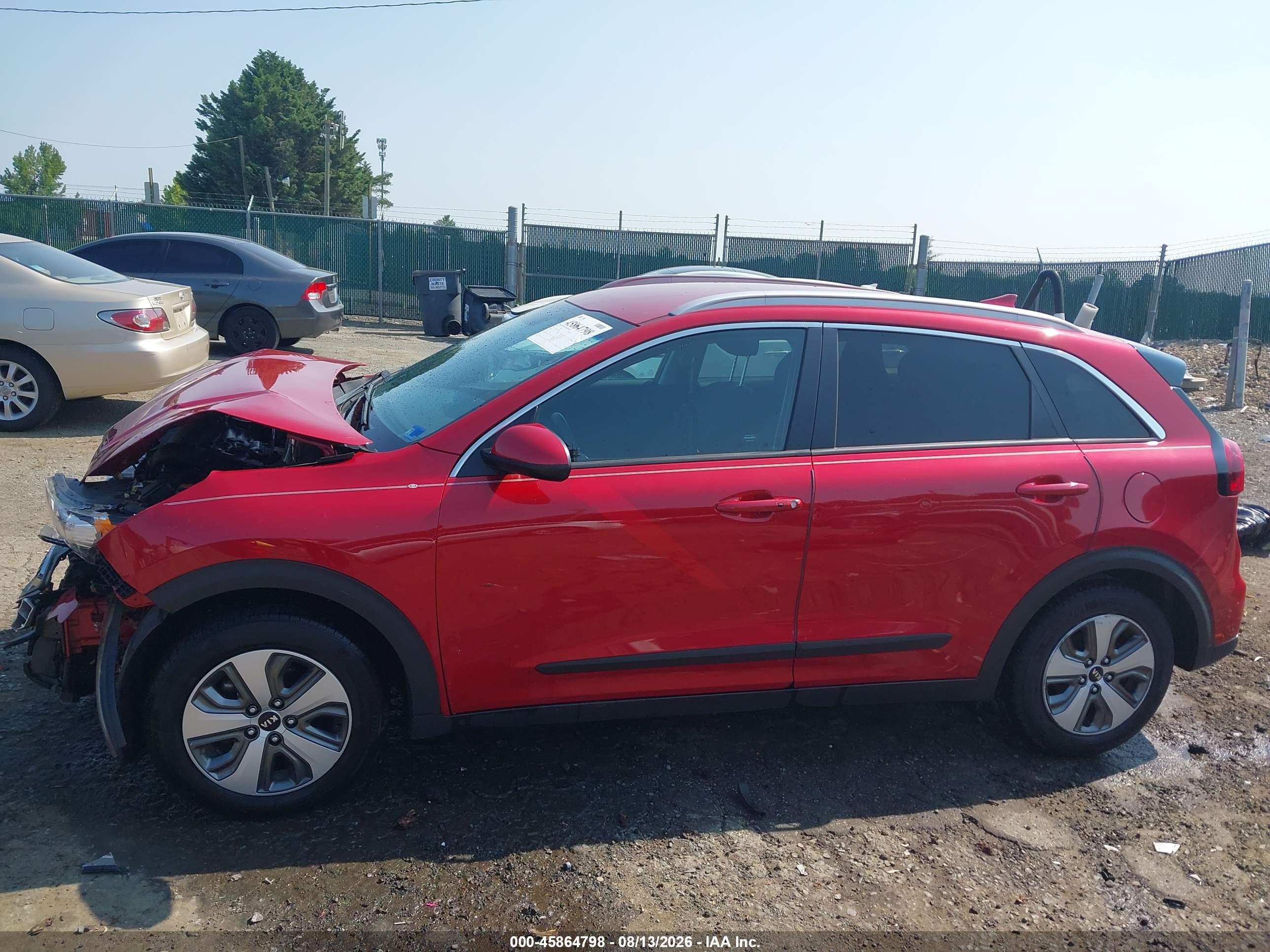 2019 KIA NIRO LX