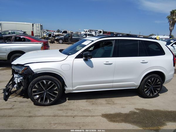 2026 VOLVO XC90 PLUG-IN HYBRID