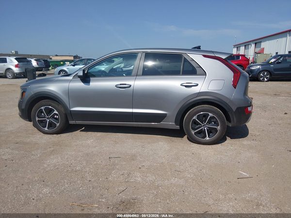 2026 KIA NIRO LX