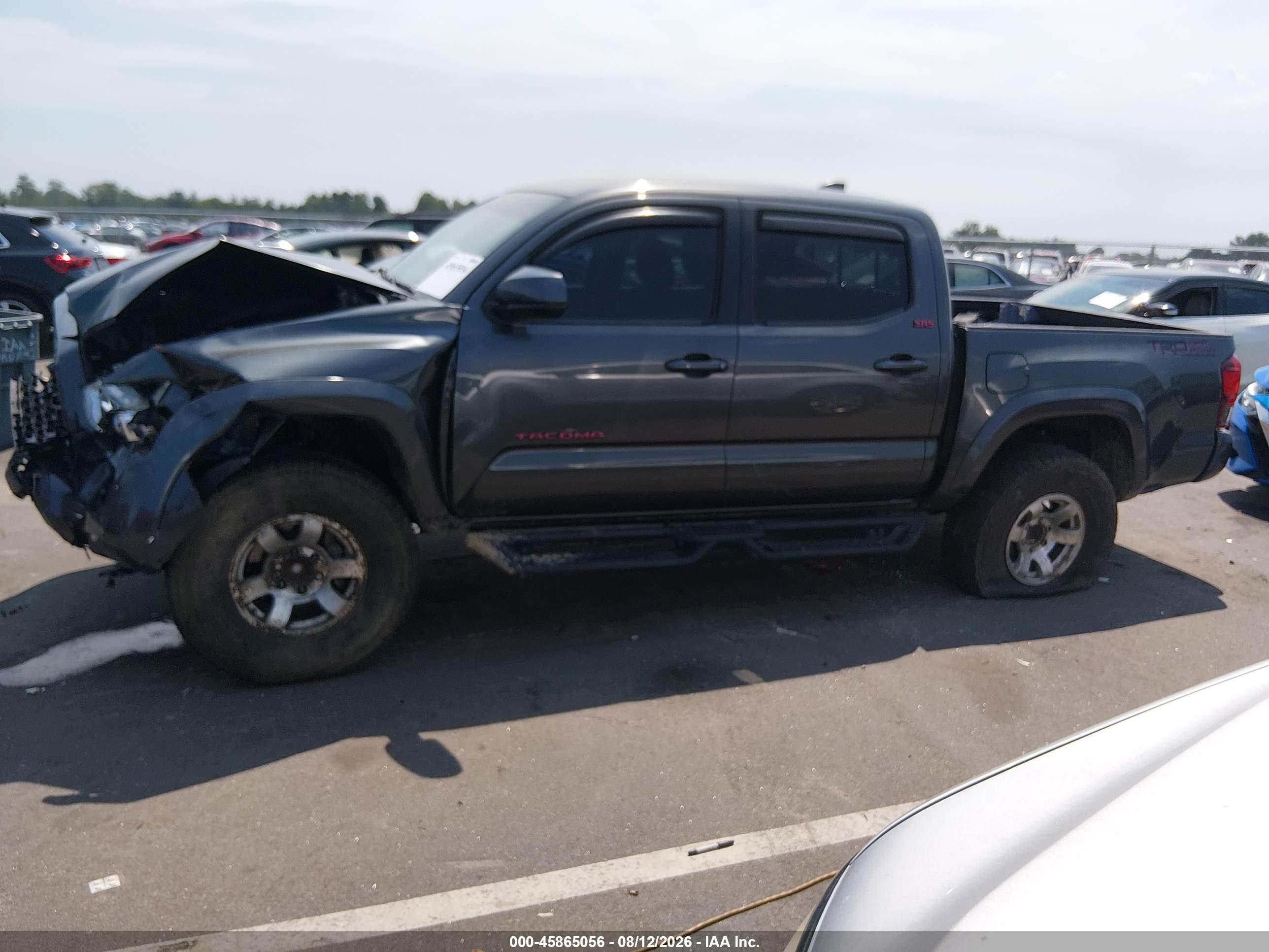 2020 TOYOTA TACOMA SR5 V6