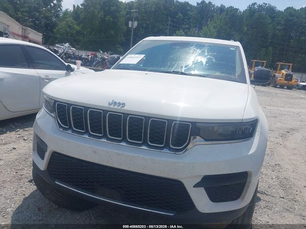 2022 JEEP GRAND CHEROKEE LAREDO 4X4