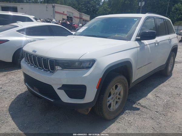 2022 JEEP GRAND CHEROKEE LAREDO 4X4