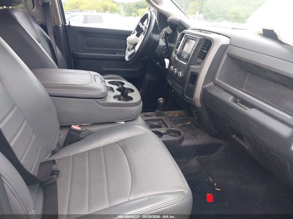 2017 RAM 3500 TRADESMAN  4X4 6'4 BOX — I5