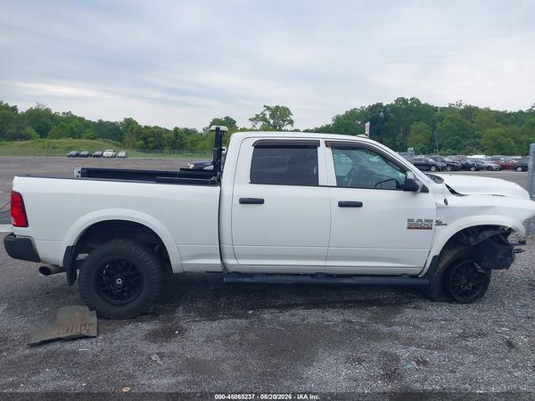 2017 RAM 3500 TRADESMAN  4X4 6'4 BOX — I116