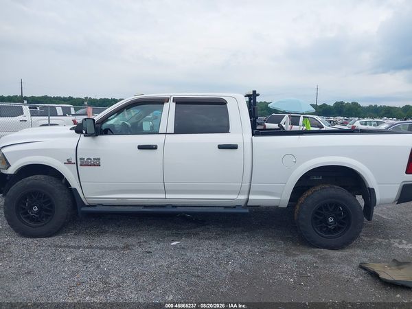 2017 RAM 3500 TRADESMAN  4X4 6'4 BOX — I117