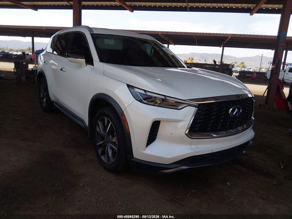 2022 INFINITI QX60 LUXE AWD