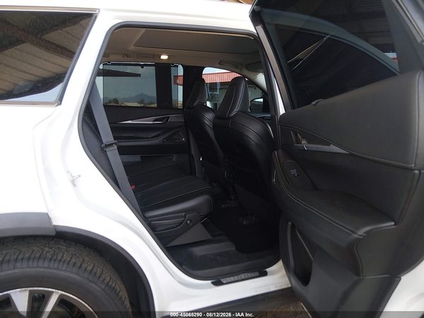 2022 INFINITI QX60 LUXE AWD