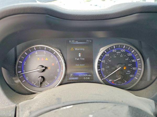 2015 INFINITI Q50