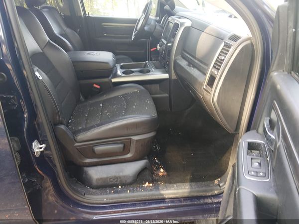 2016 RAM 1500 SPORT