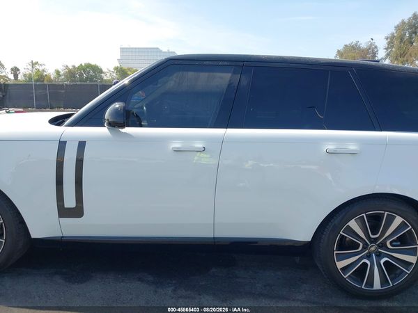 2023 LAND ROVER RANGE ROVER P400 SE