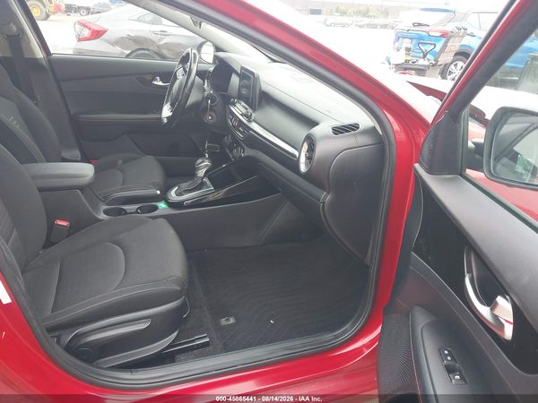 2019 KIA FORTE S