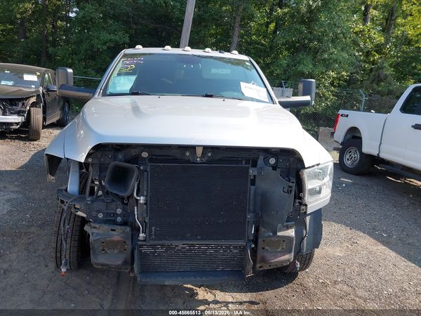 2017 RAM 3500 TRADESMAN  4X4 8' BOX