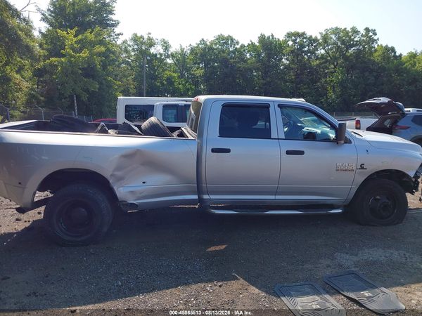 2017 RAM 3500 TRADESMAN  4X4 8' BOX