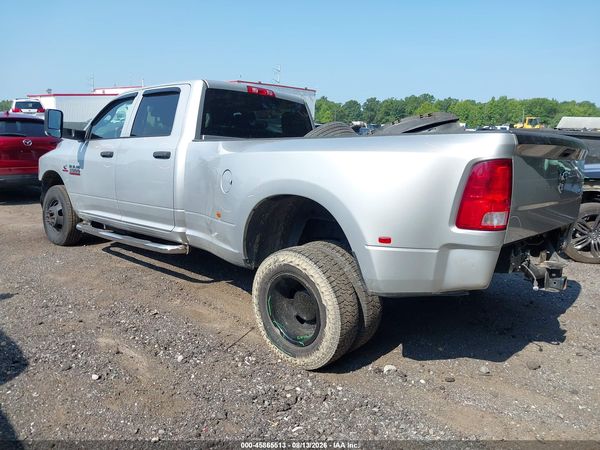 2017 RAM 3500 TRADESMAN  4X4 8' BOX