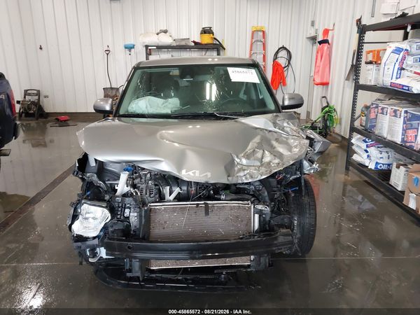 2022 KIA SOUL LX