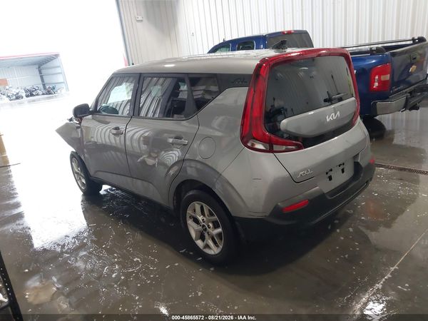2022 KIA SOUL LX