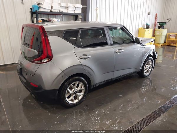 2022 KIA SOUL LX