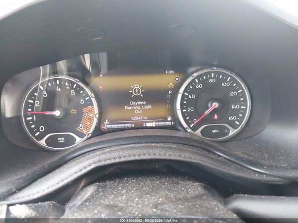 2021 JEEP RENEGADE LATITUDE FWD — I7
