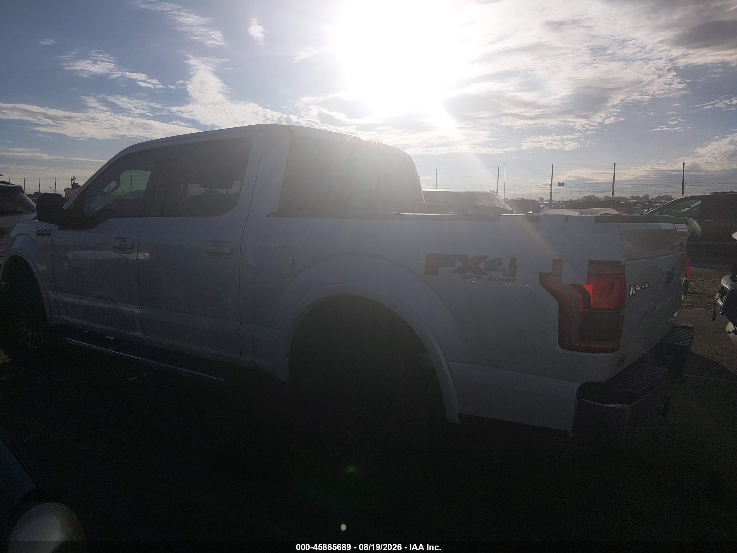 2017 FORD F-150 LARIAT