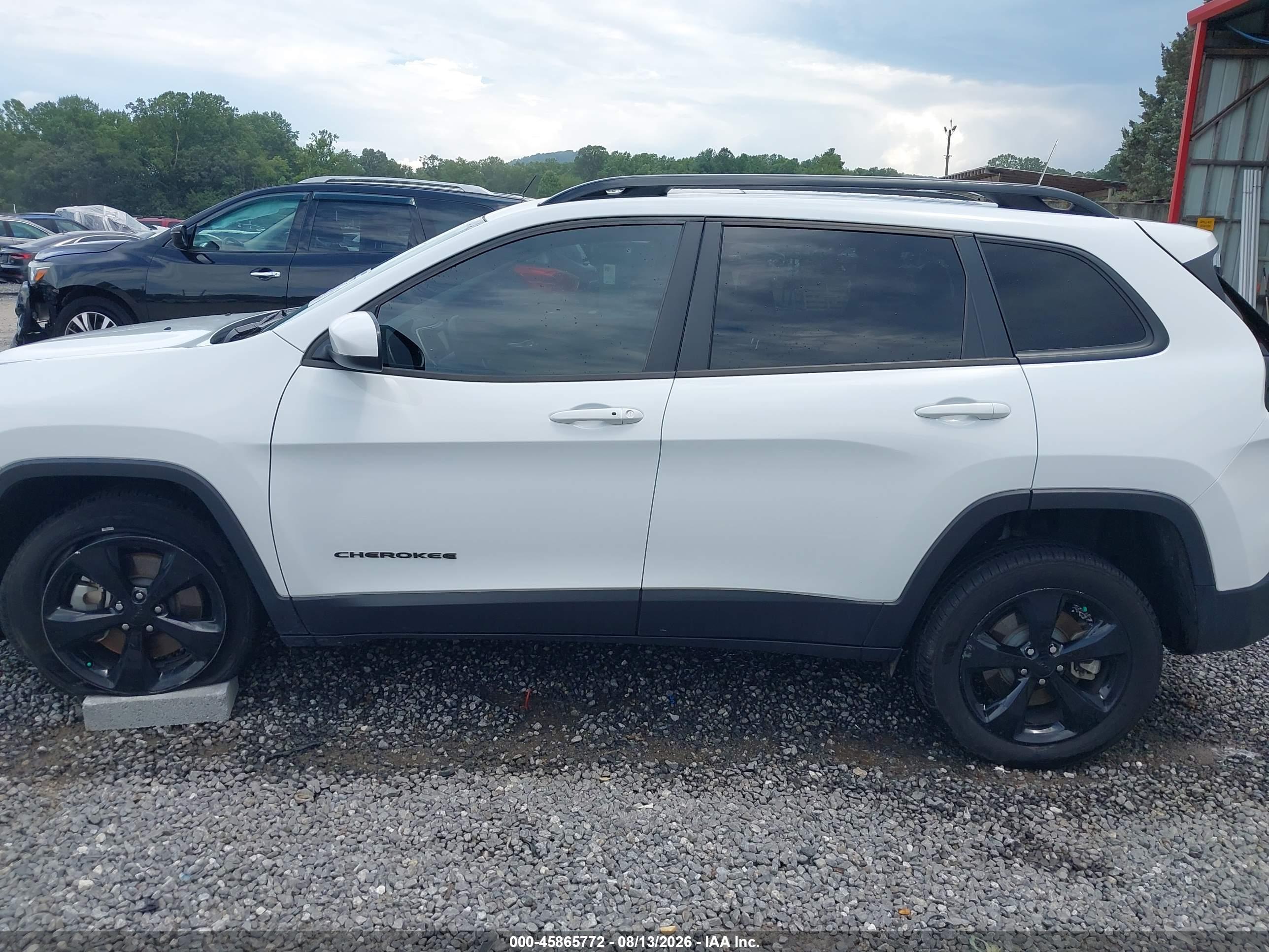2016 JEEP CHEROKEE ALTITUDE