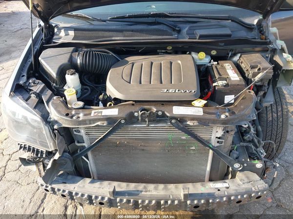 2017 DODGE GRAND CARAVAN GT — I10