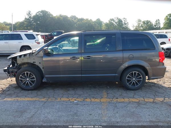 2017 DODGE GRAND CARAVAN GT — I117