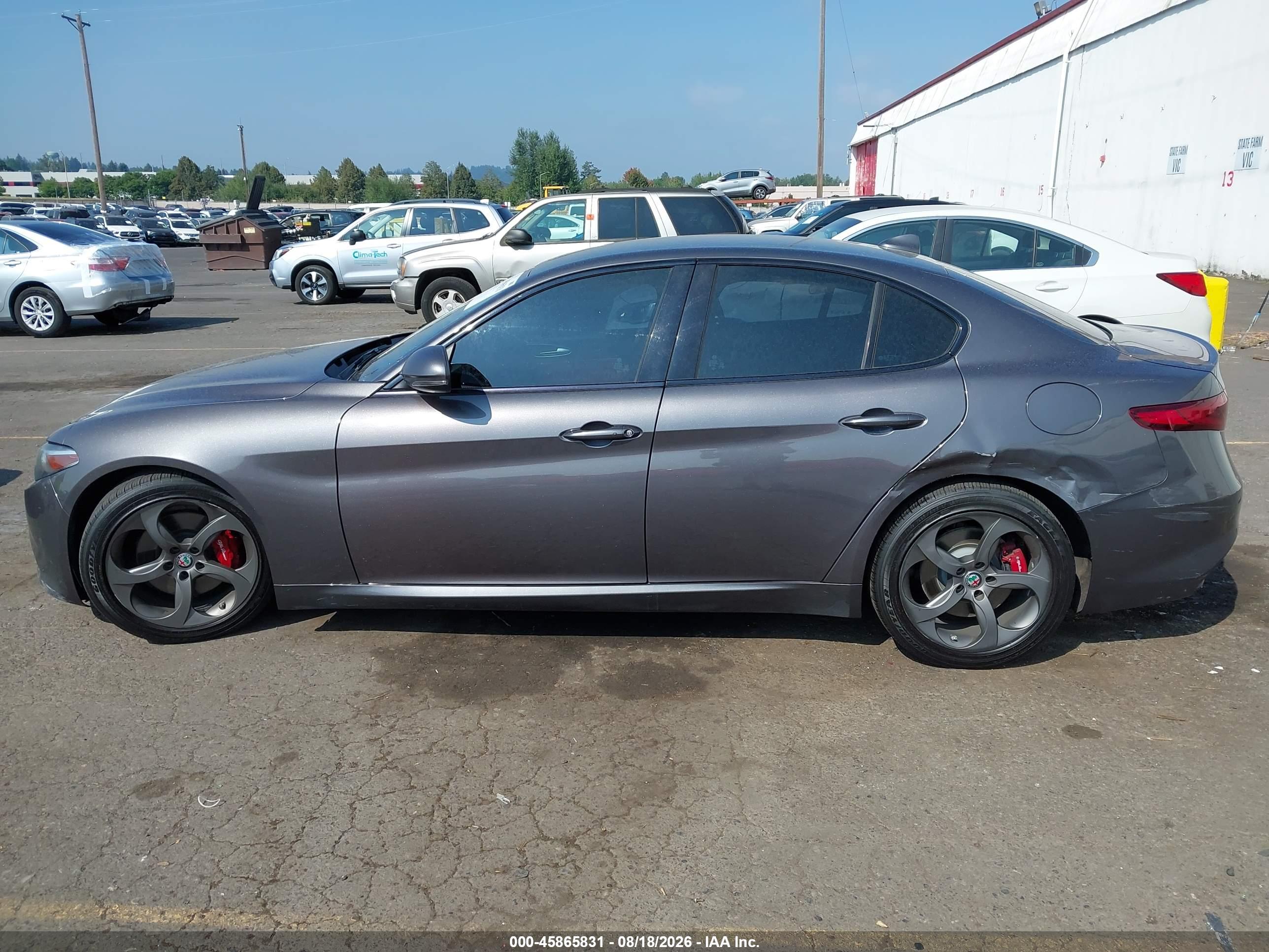 2018 ALFA ROMEO GIULIA RWD