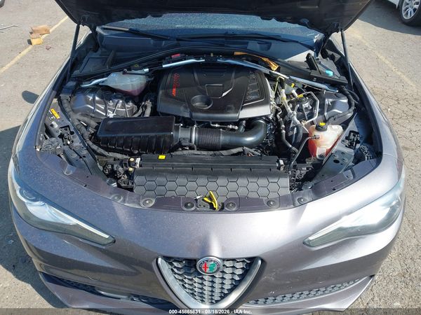 2018 ALFA ROMEO GIULIA RWD