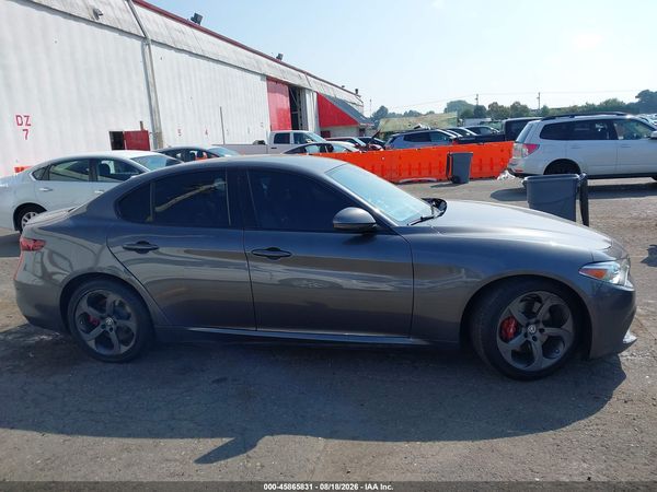 2018 ALFA ROMEO GIULIA RWD