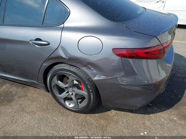 2018 ALFA ROMEO GIULIA RWD