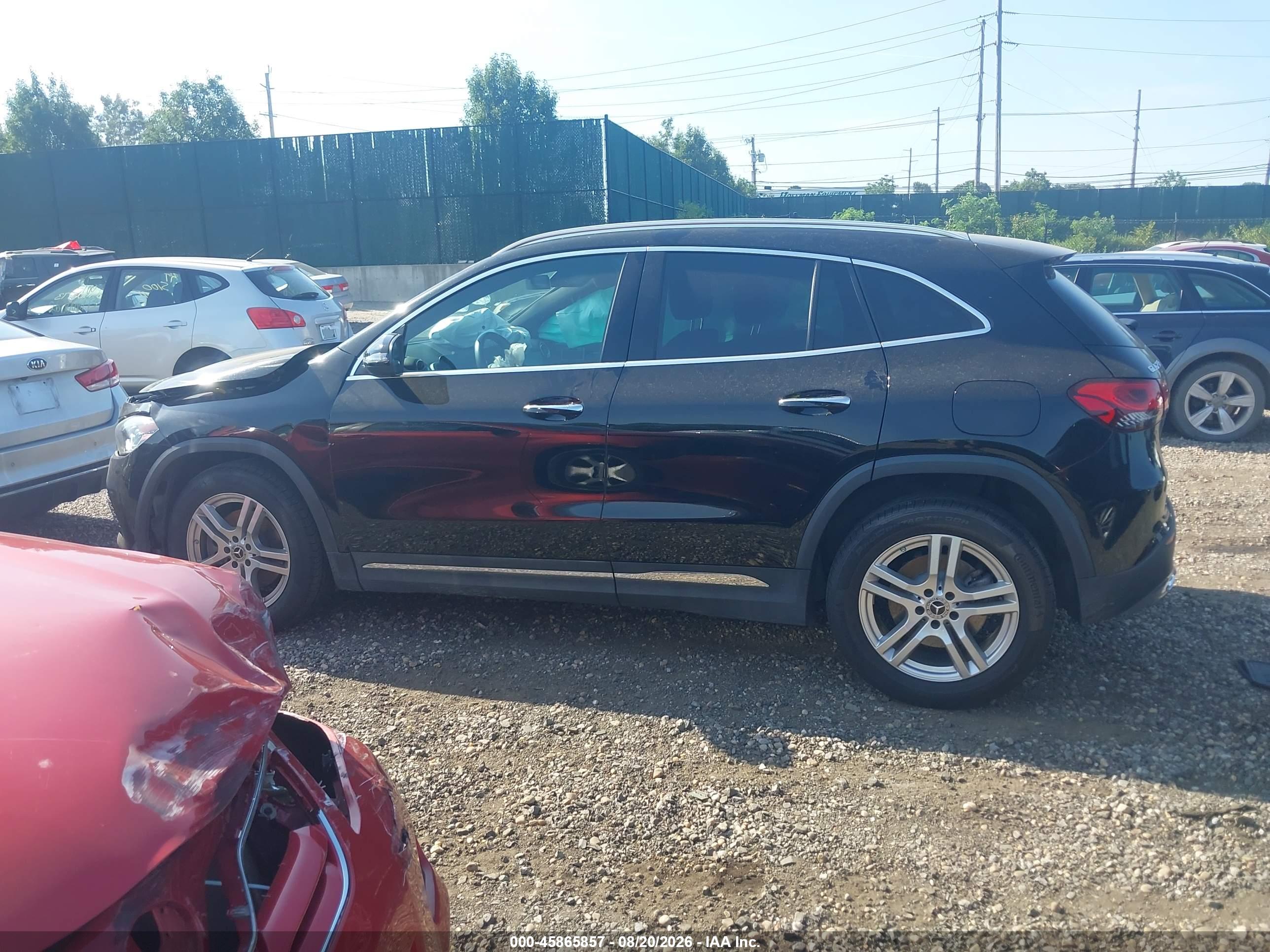 2023 MERCEDES-BENZ GLA 250 4MATIC