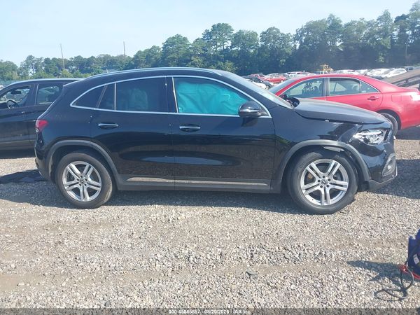 2023 MERCEDES-BENZ GLA 250 4MATIC