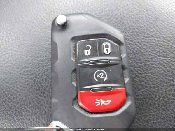2024 JEEP WRANGLER 4XE WILLYS 4XE — I11