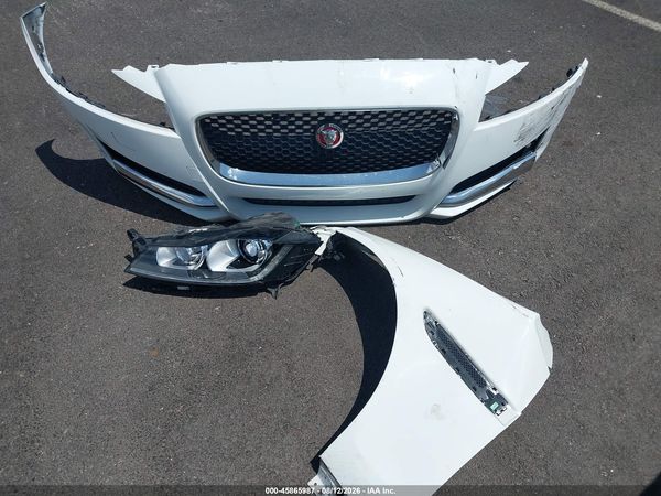 2017 JAGUAR XF 35T PREMIUM