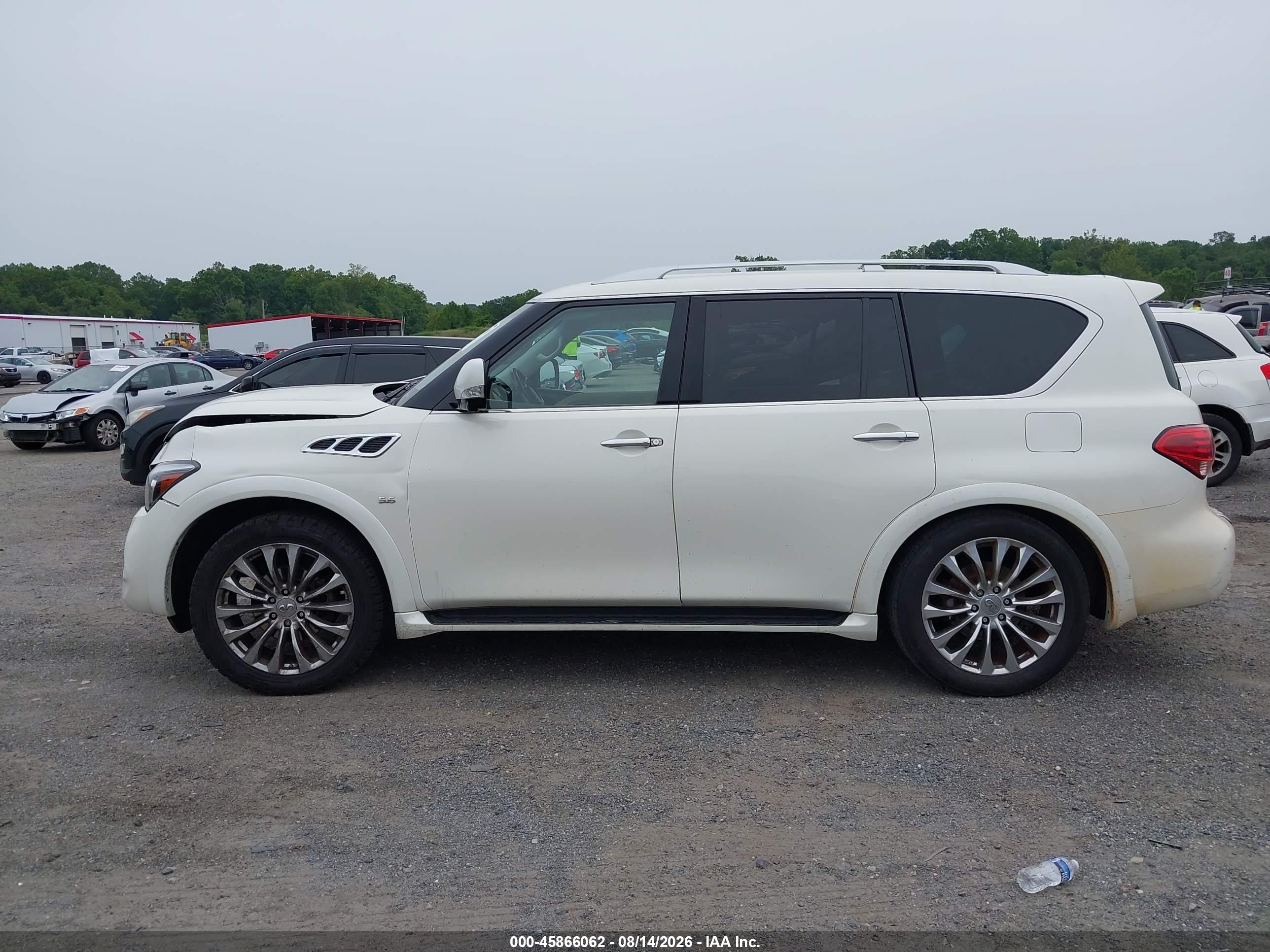 2017 INFINITI QX80