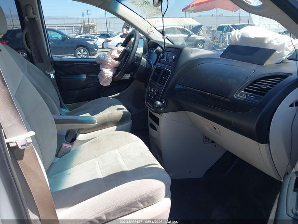 2016 DODGE GRAND CARAVAN SE — I5
