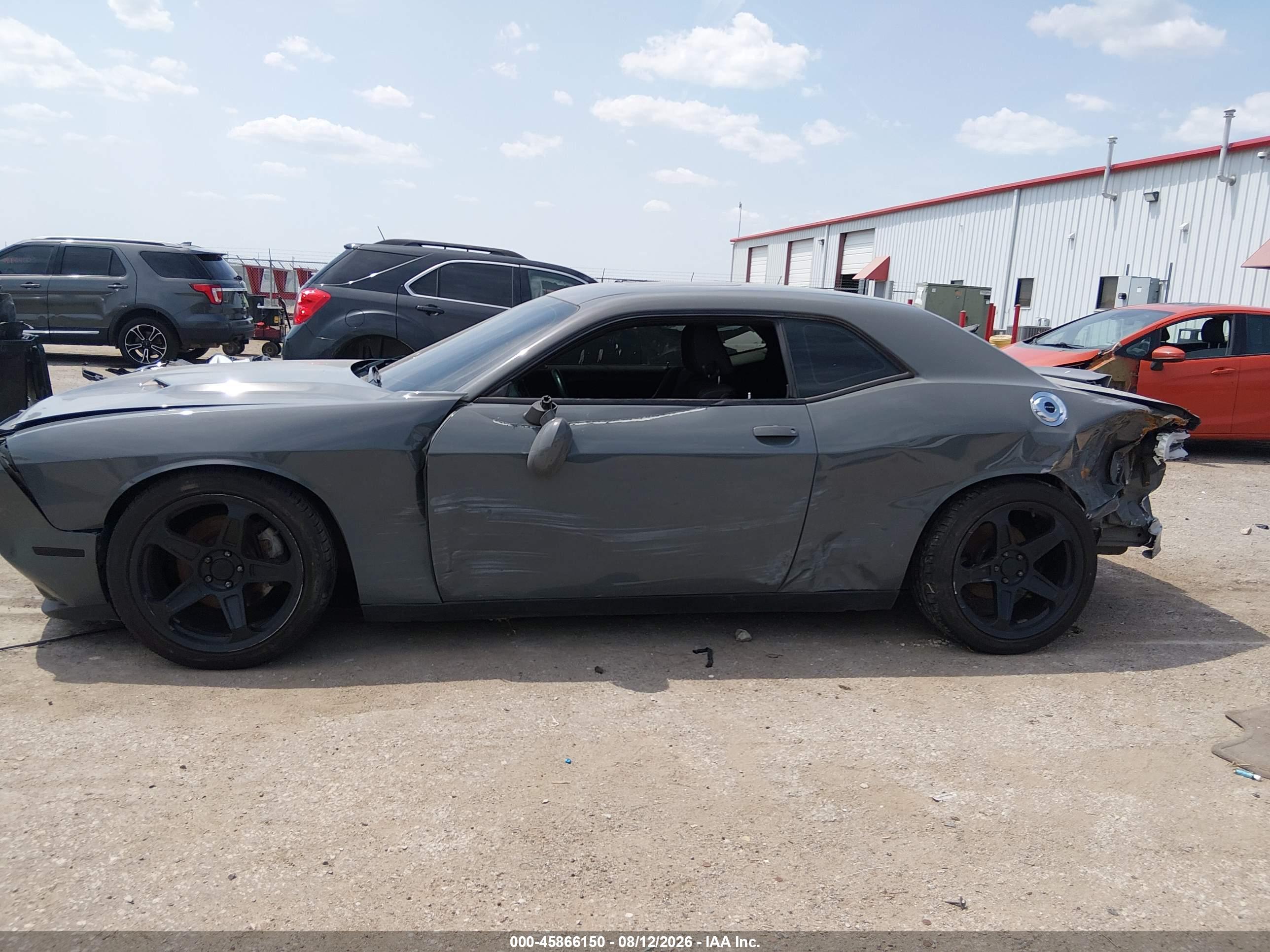 2017 DODGE CHALLENGER SXT