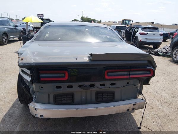 2017 DODGE CHALLENGER SXT